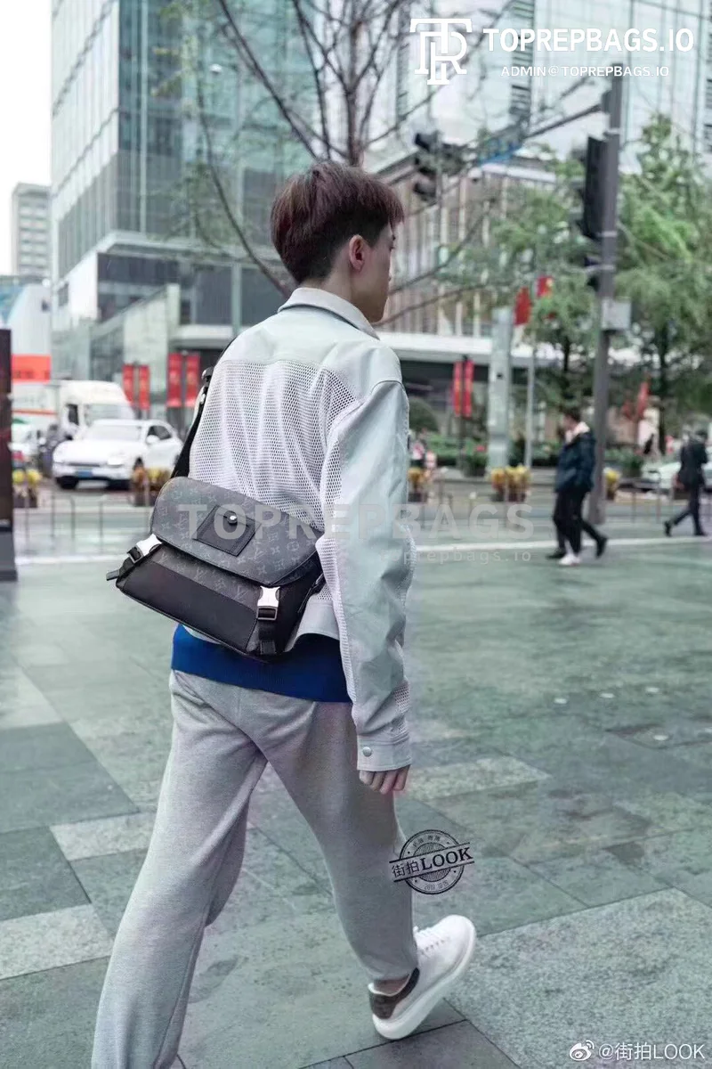 a1609321935204_2745 Louis Vuitton Voyager Messenger in Black