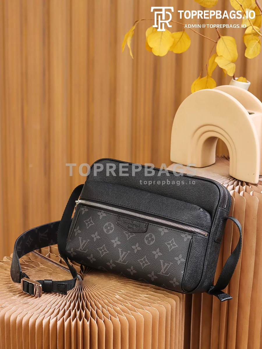 a1626423773543_4387 Louis Vuitton Outdoor Messenger in Black