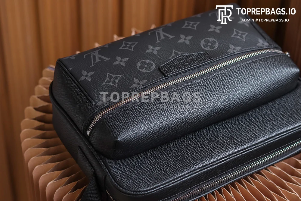 a1626423829701_2584 Louis Vuitton Outdoor Messenger in Black