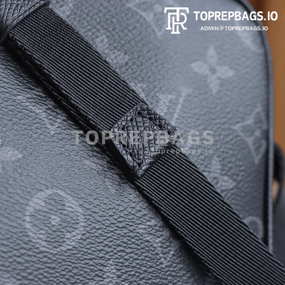 a1626423829705_7801 Louis Vuitton Outdoor Messenger in Black