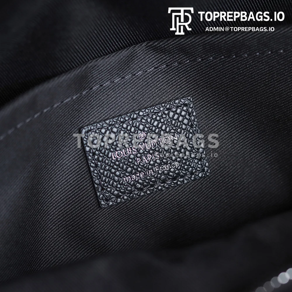 a1626423829707_2141 Louis Vuitton Outdoor Messenger in Black