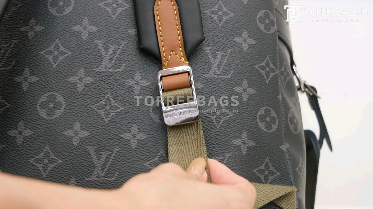 a1628331499412_2826 Louis Vuitton Discovery Backpack in Black