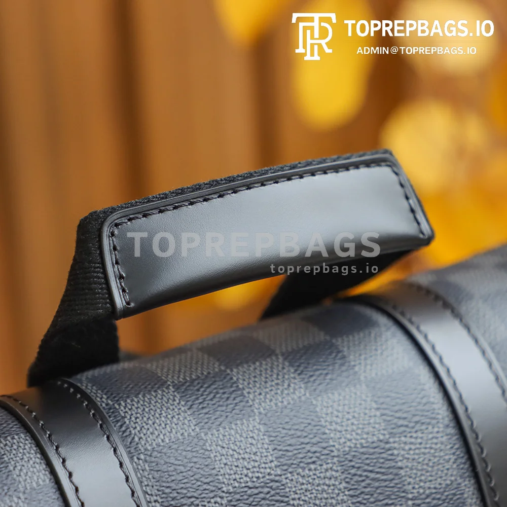 a1636186078422_0120 Louis Vuitton Christopher in Black