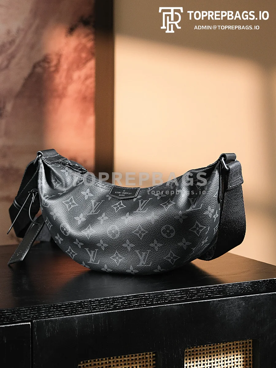 a1720941678828_1275 Louis Vuitton Hamac Small in Black
