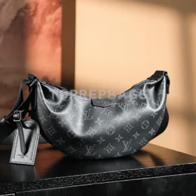 a1720941678835_4086 Louis Vuitton Hamac Small in Black