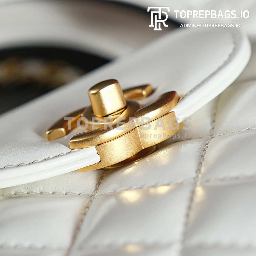 a1721230475535_4183 Chanel Kelly in White