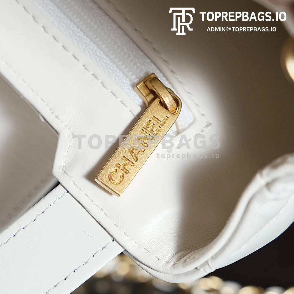 a1721230479704_8871 Chanel Kelly in White