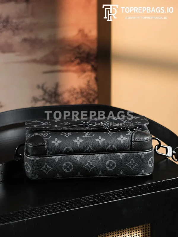 a1722427812678_2257 Louis Vuitton Steamer Messenger in Black