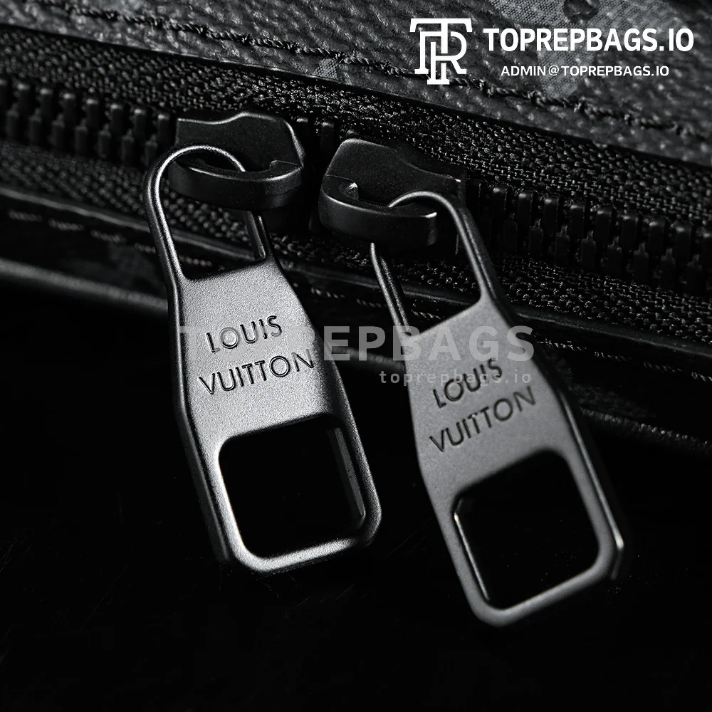 a1722427869997_0504 Louis Vuitton Steamer Messenger in Black