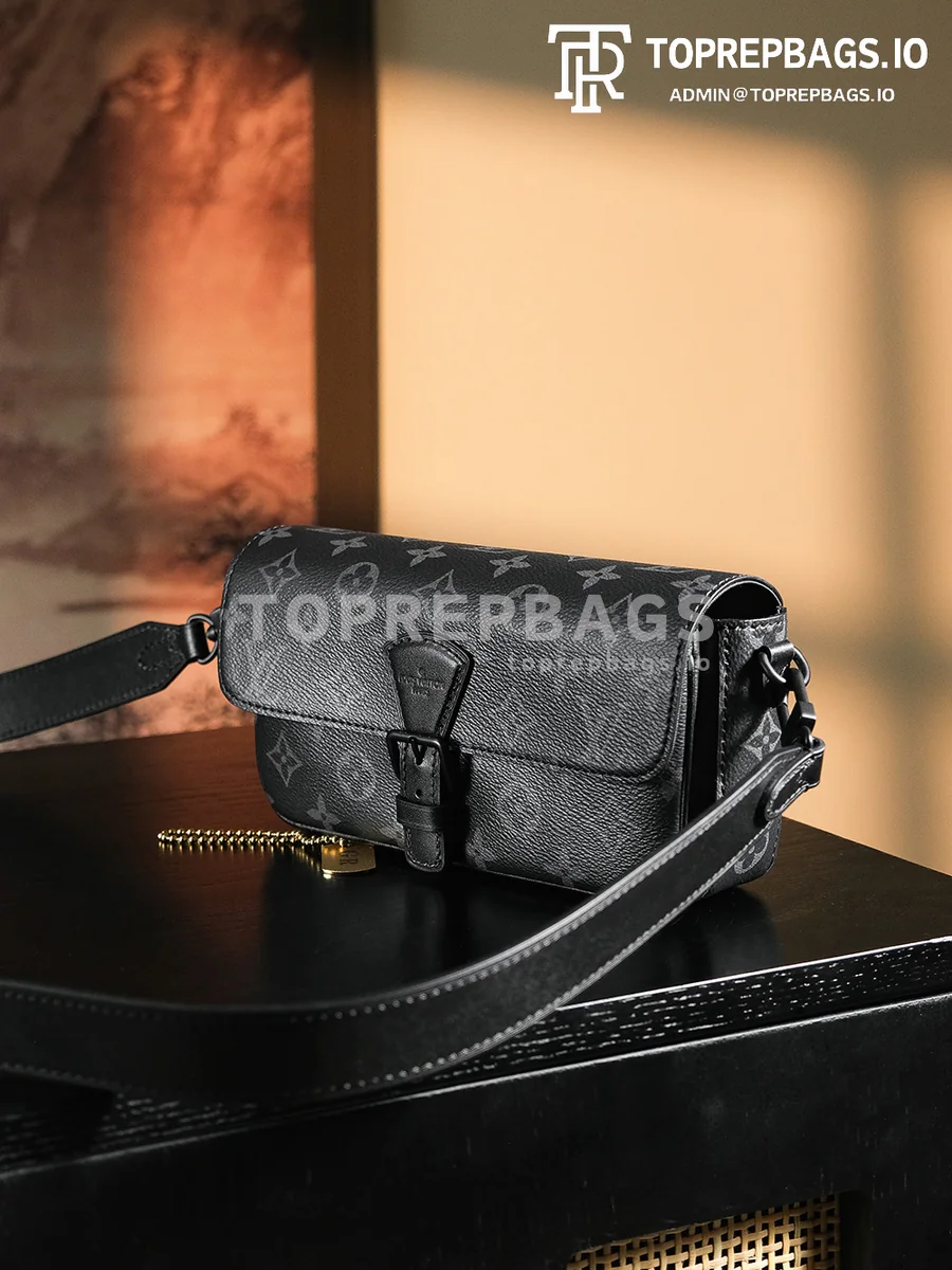a1724514836864_3177 Louis Vuitton Montsouris Messenger in Black