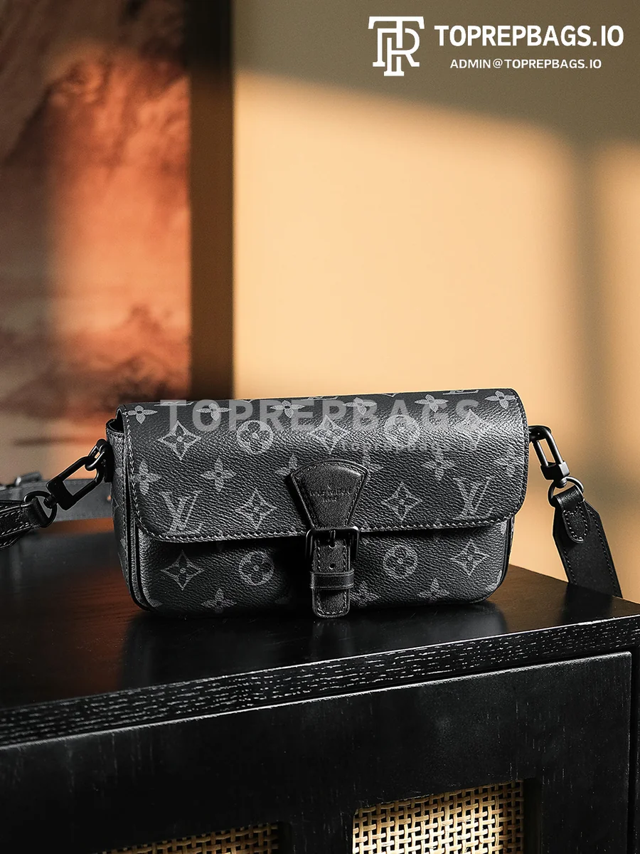 a1724514836873_5528 Louis Vuitton Montsouris Messenger in Black