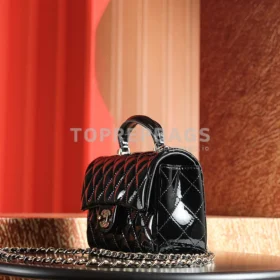 Chanel Classic Flap Mini in Black