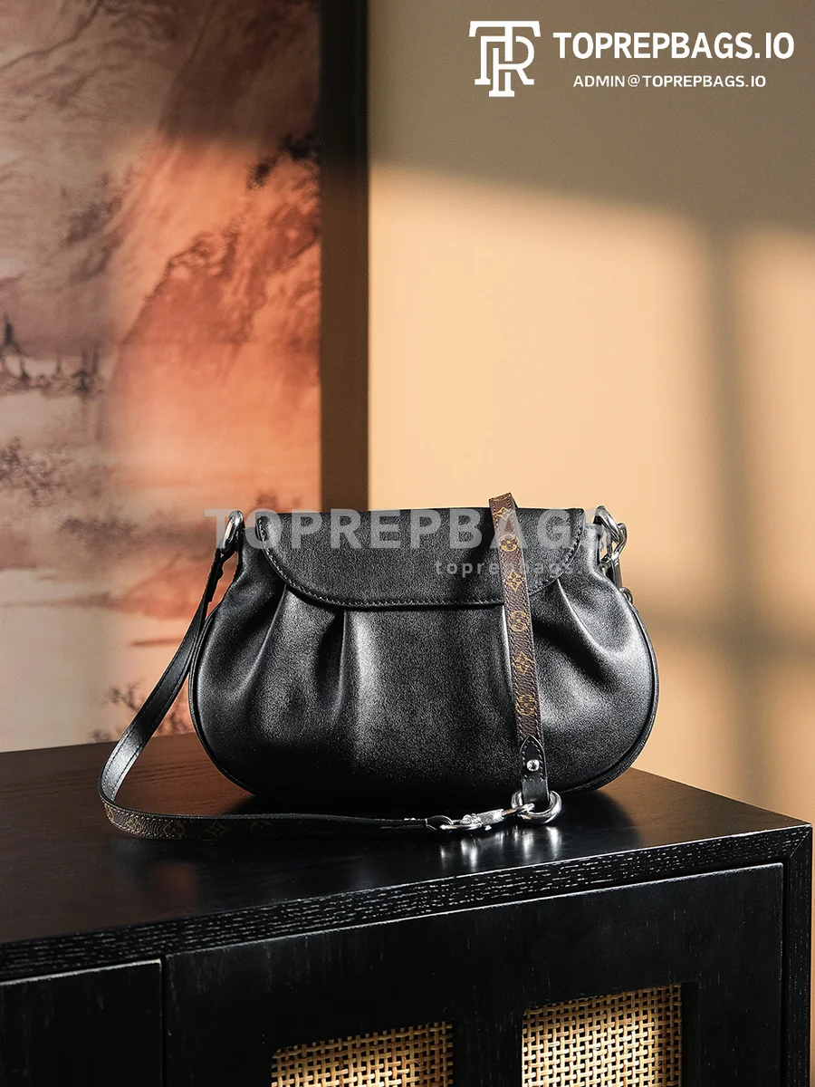 a1729695195665_5446 Louis Vuitton Sunset Vibe Hobo in Black