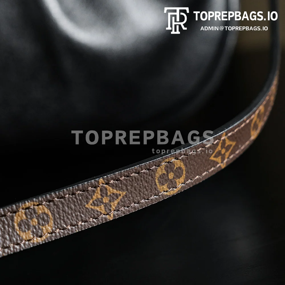 a1729695256802_0464 Louis Vuitton Sunset Vibe Hobo in Black