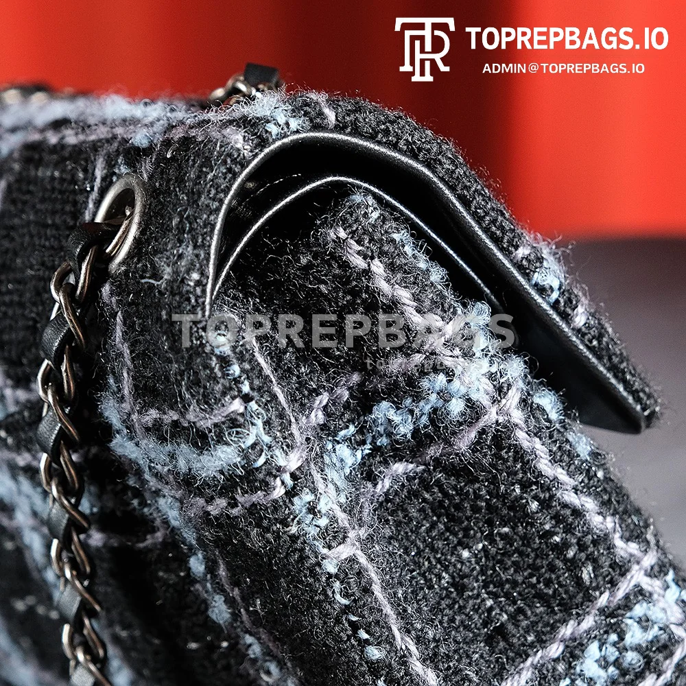a1730878217691_2005 Chanel Classic Flap Medium in Black