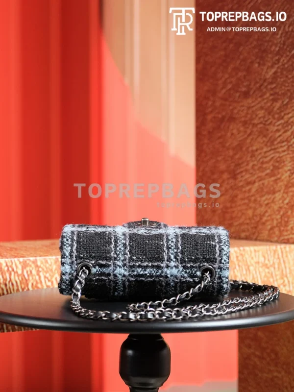 a1730879573565_3012 Chanel Classic Flap Mini in Black
