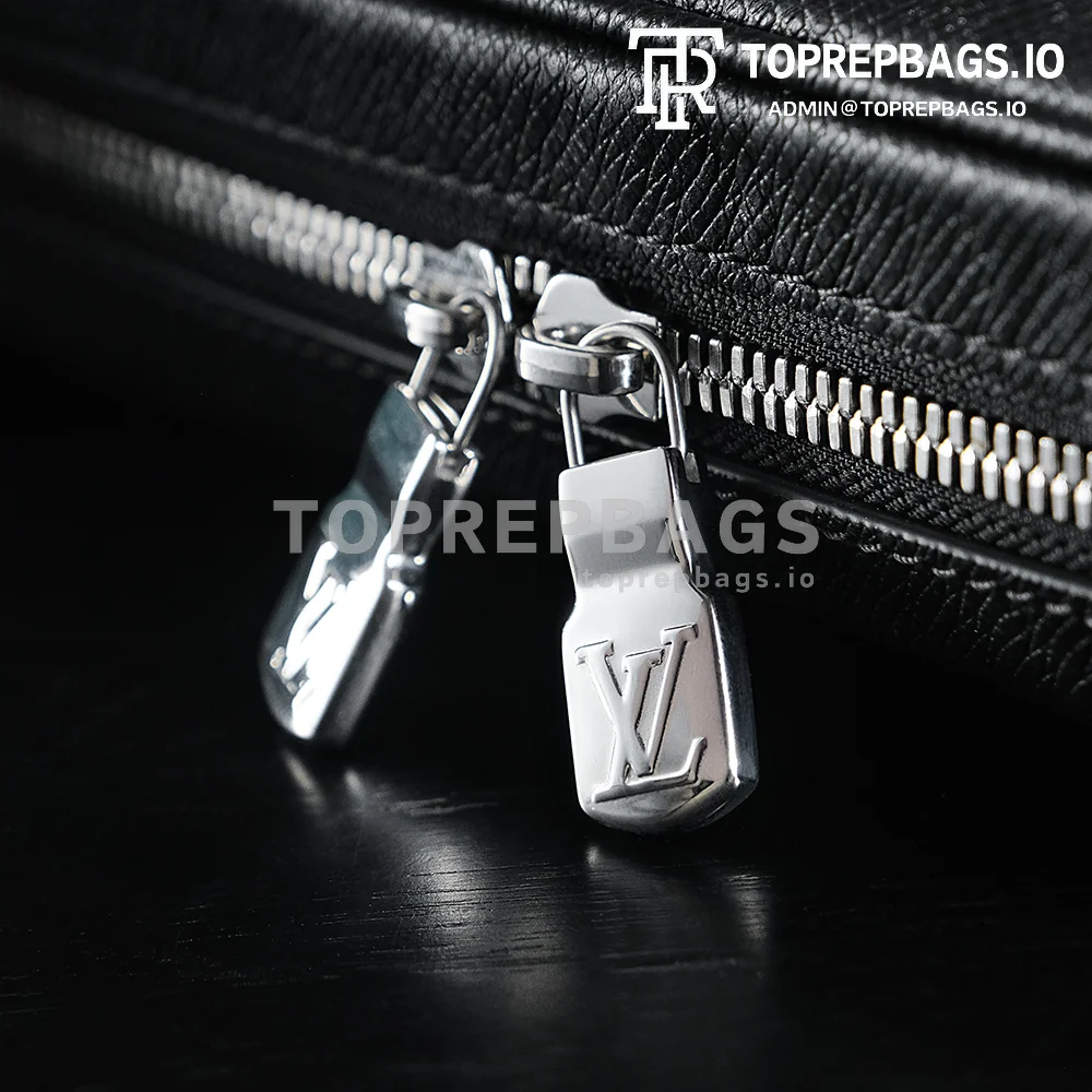 a1733837663782_6282 Louis Vuitton Outdoor Messenger in Black