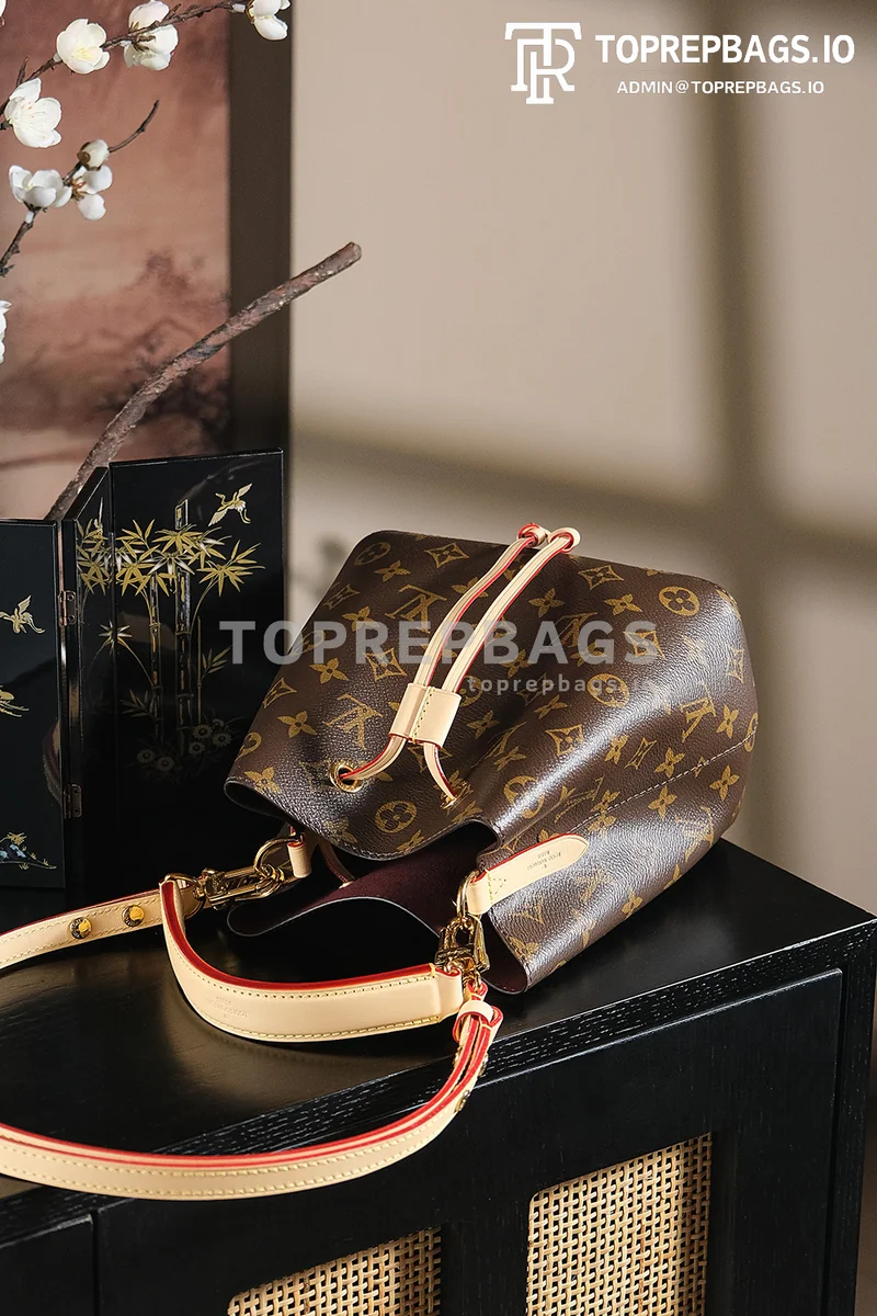 a1744706790412_4647 Louis Vuitton NeoNoe BB in Brown