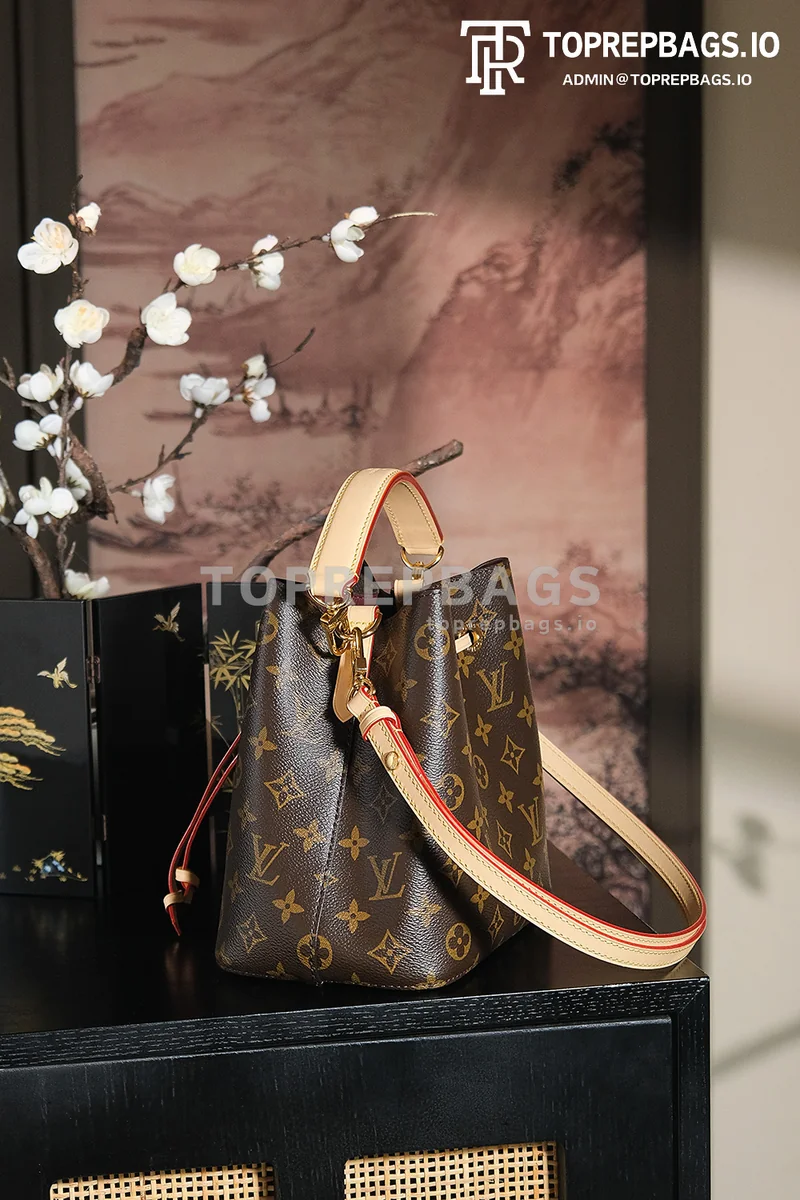 a1744706790412_4766 Louis Vuitton NeoNoe BB in Brown
