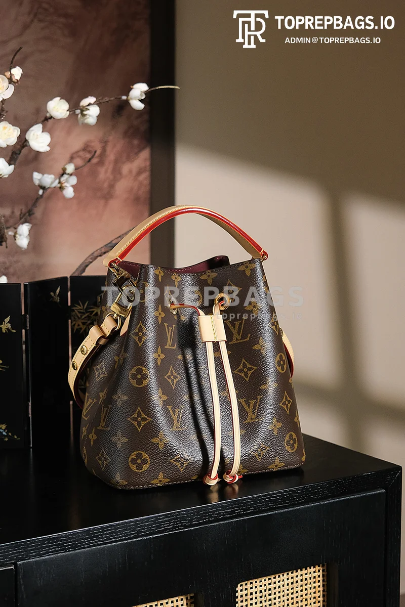 a1744706790412_6051 Louis Vuitton NeoNoe BB in Brown