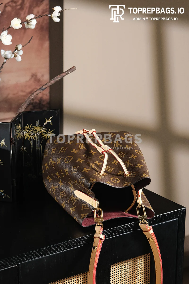 a1744706799179_0770 Louis Vuitton NeoNoe BB in Brown