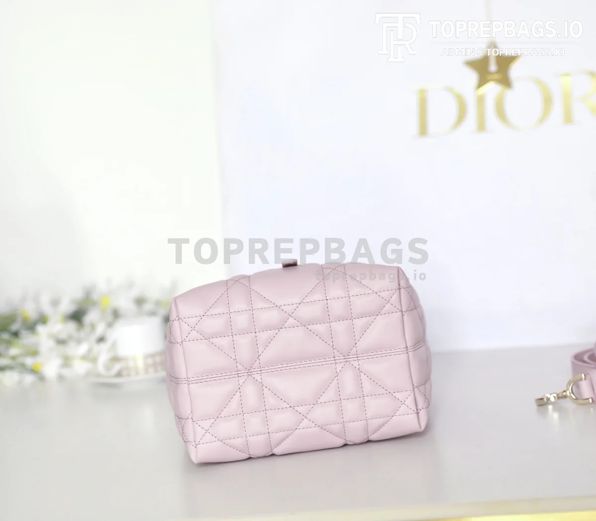 cmp_i1747111016494_7536_0_6 Dior Toujours Vertical in Pink