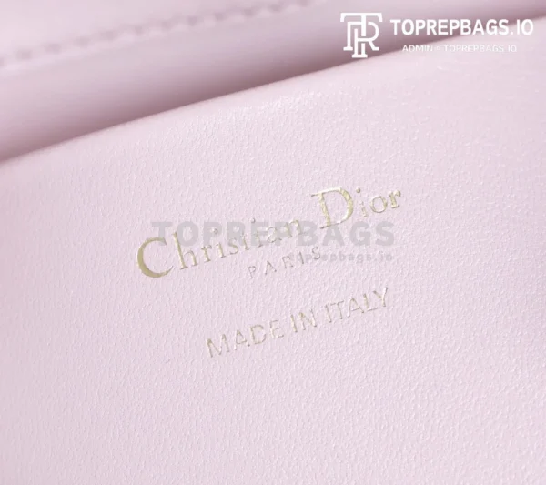 cmp_i1747111016495_7622_0_7 Dior Toujours Vertical in Pink