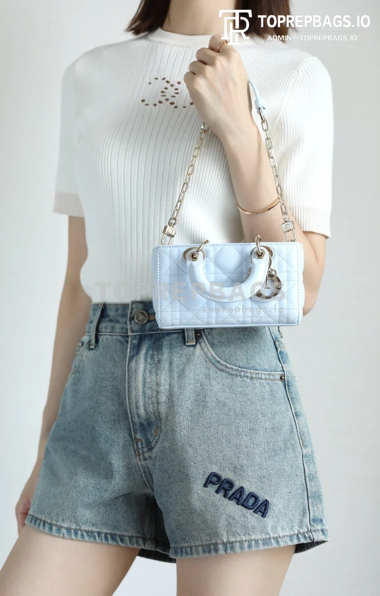 cmp_i1747369307453_3480_0_3 Dior D-Joy in Blue