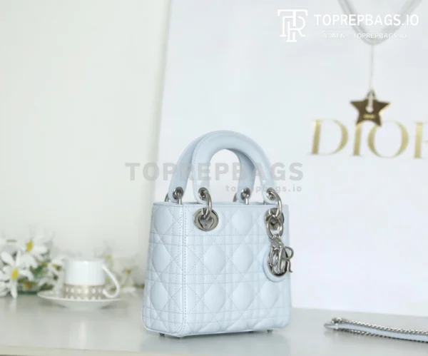 cmp_i1749714152982_4523_0_15 Dior Lady Dior in Blue