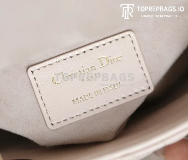 cmp_i1749714444841_7459_0_9 Dior Lady Dior in Pink
