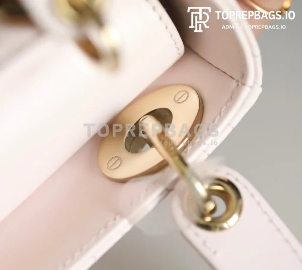 cmp_i1749714447063_2745_0_15 Dior Lady Dior in Pink