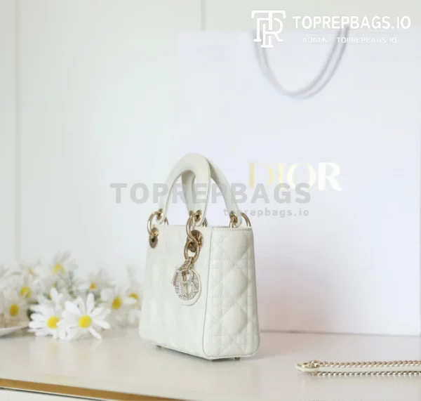 cmp_i1754376310397_1574_0_4 Dior Lady Dior in White