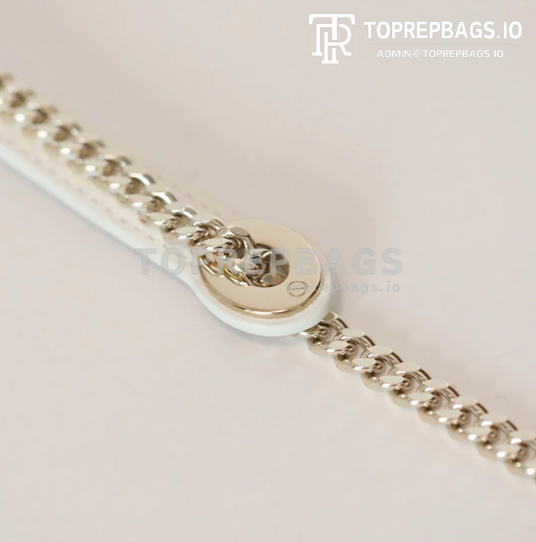 cmp_i1754377192882_2442_0_5 Dior Lady Dior in White