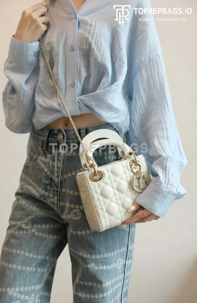 cmp_i1754377331960_4565_0_1 Dior Lady Dior in White