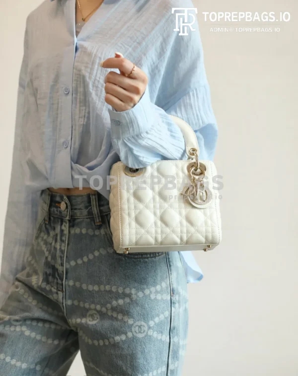 cmp_i1754377334092_9259_0_6 Dior Lady Dior in White