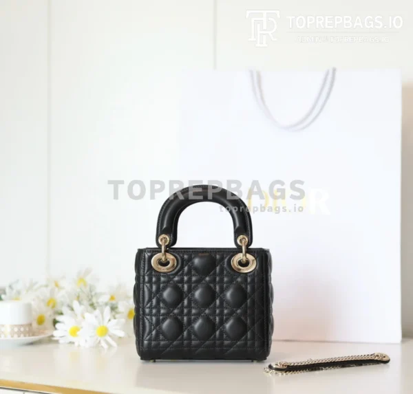 cmp_i1754377715669_928_0_5 Dior Lady Dior in Black