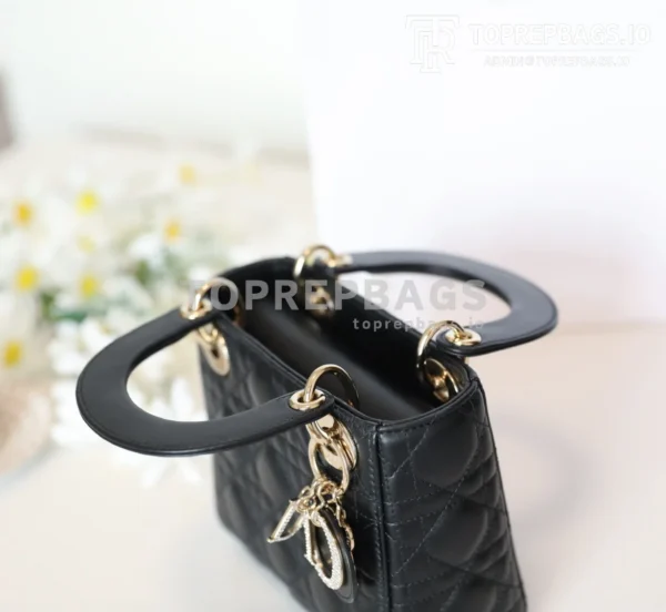 cmp_i1754377753416_5631_0_3 Dior Lady Dior in Black