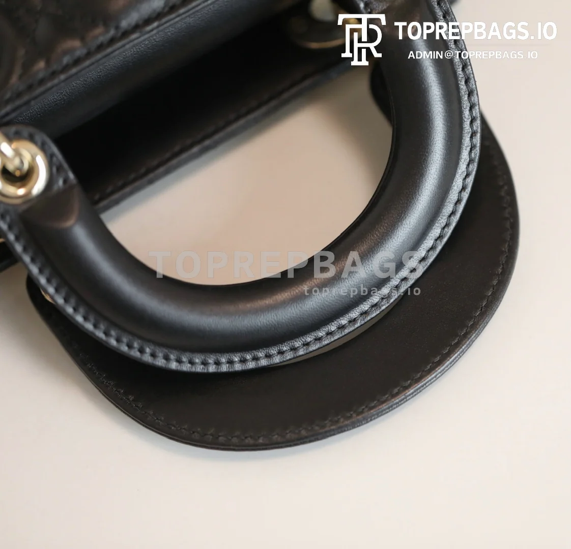 cmp_i1754377753419_8001_0_7 Dior Lady Dior in Black