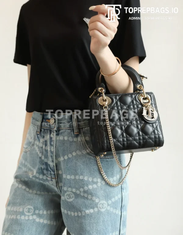 cmp_i1754377788717_4966_0_1 Dior Lady Dior in Black
