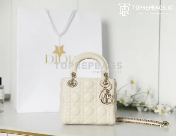 cmp_i1756378824461_360_0_0 Dior Lady Dior in Ivory