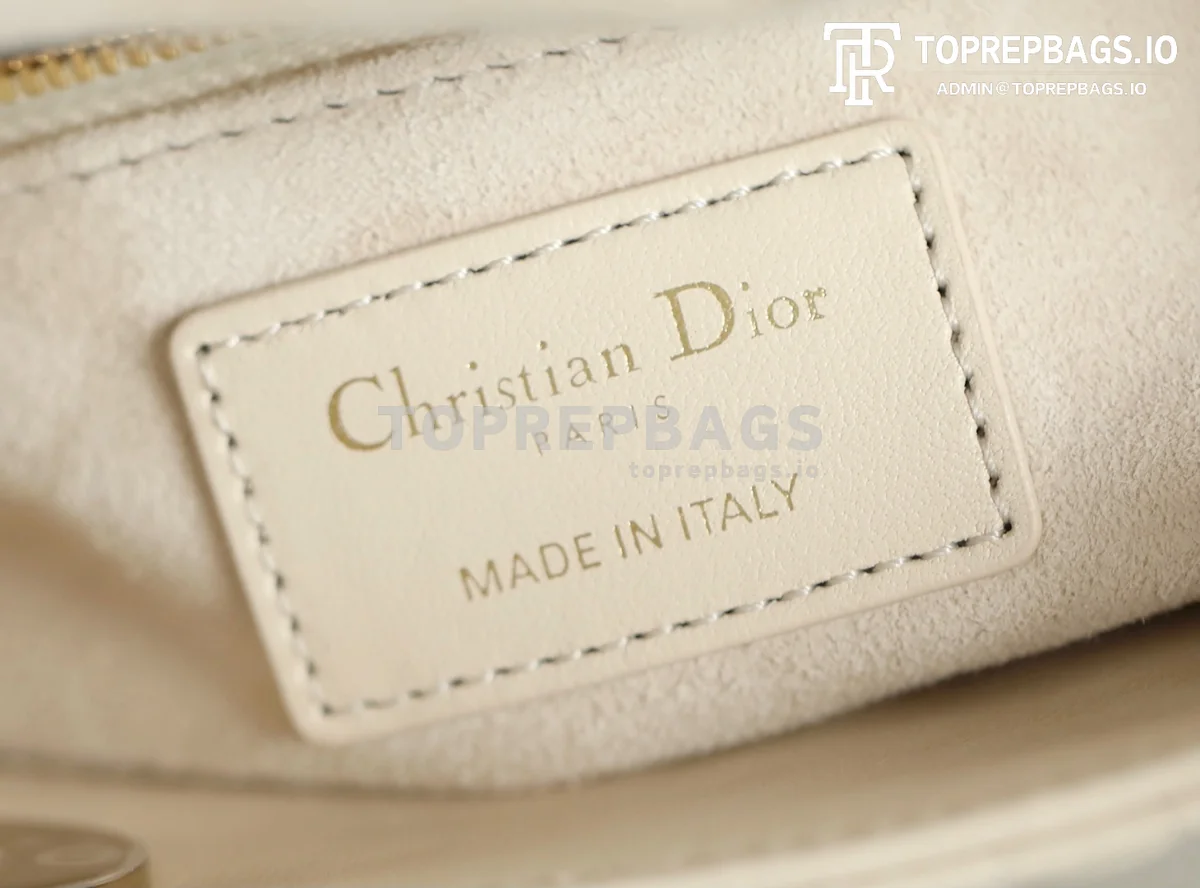 cmp_i1756378848477_4995_0_7 Dior Lady Dior in Ivory