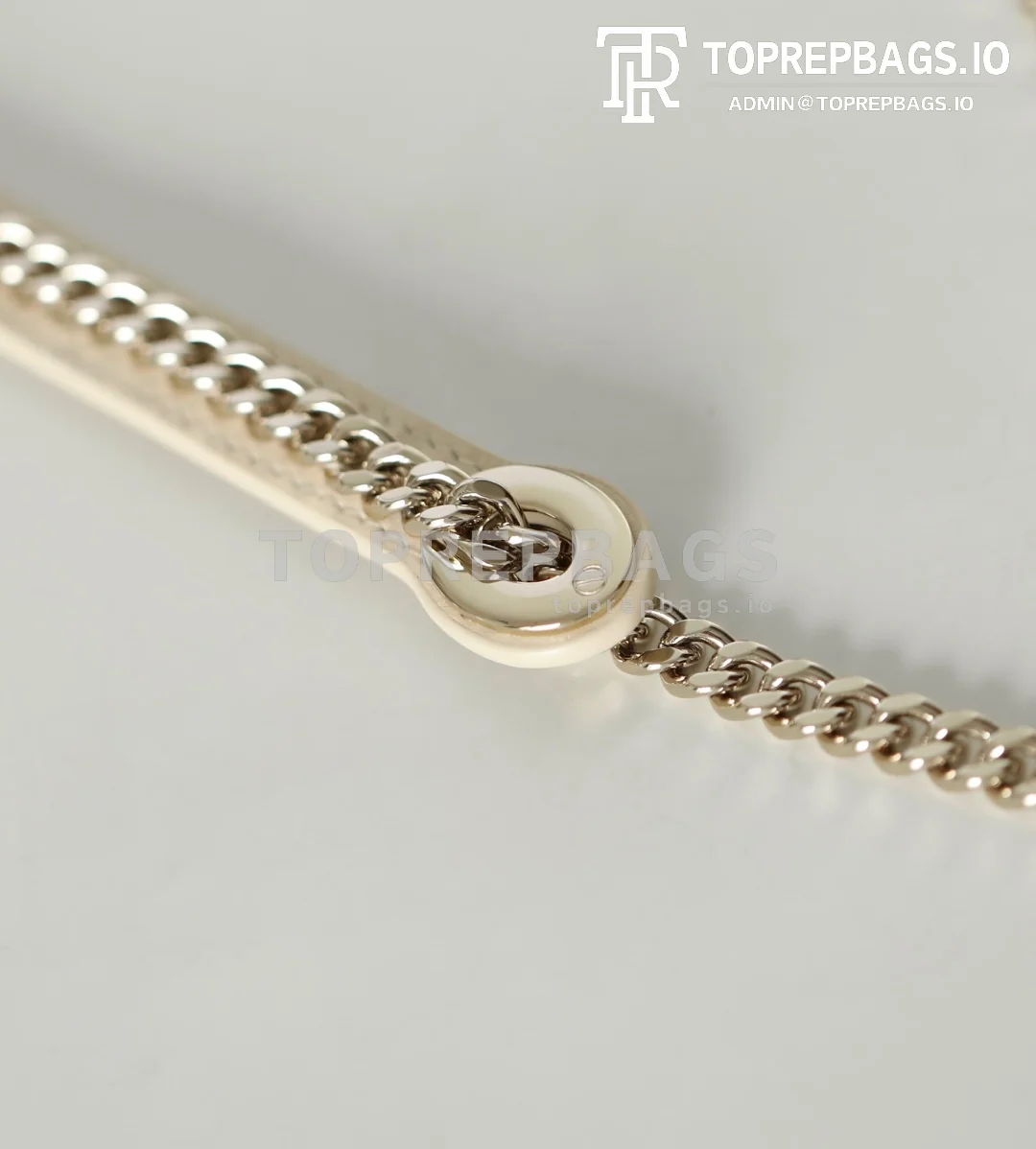 cmp_i1756378848480_3738_0_1 Dior Lady Dior in Ivory