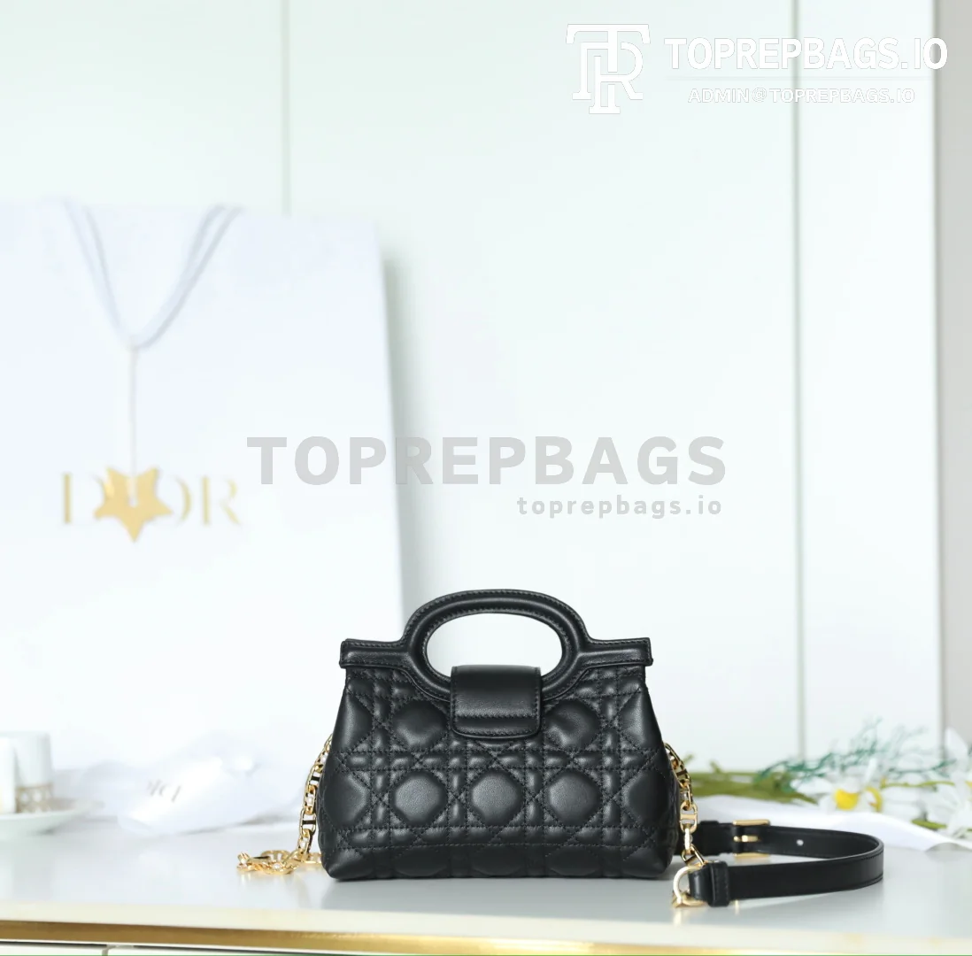 cmp_i1762418388581_2477_0_5 Dior Jolie Top Handle in Black