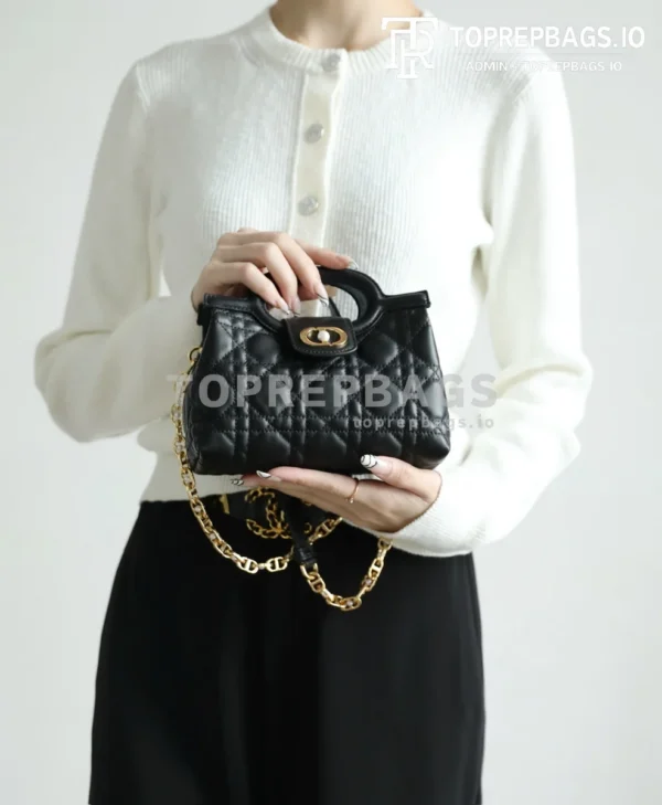 cmp_i1762418545686_4600_0_4 Dior Jolie Top Handle in Black