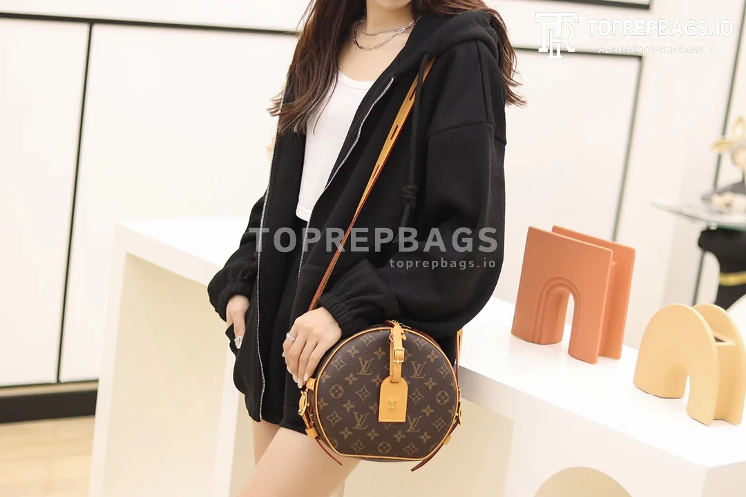 i1615902852_9486_4 Louis Vuitton Boite Chapeau Souple Large in Brown