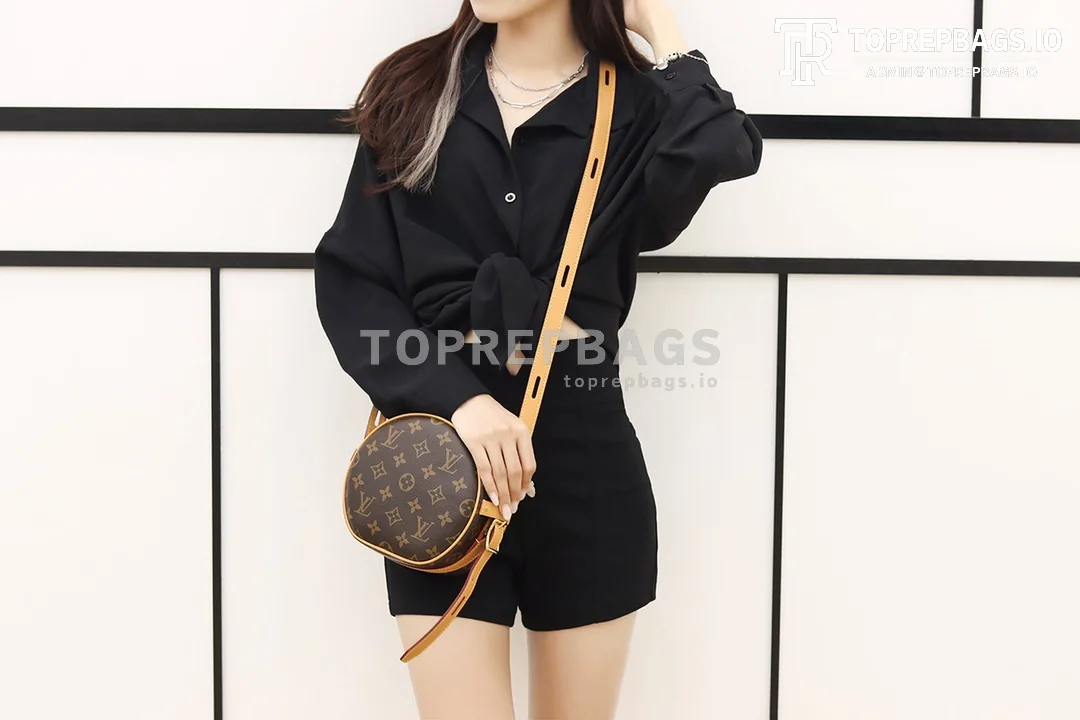 i1615903303_8836_0 Louis Vuitton Boite Chapeau Souple Small in Brown