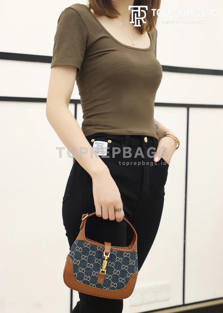 i1618989723_3298_0 Gucci Jackie 1961 Mini in Blue