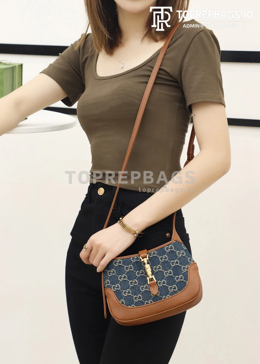 i1618989723_9423_7 Gucci Jackie 1961 Mini in Blue