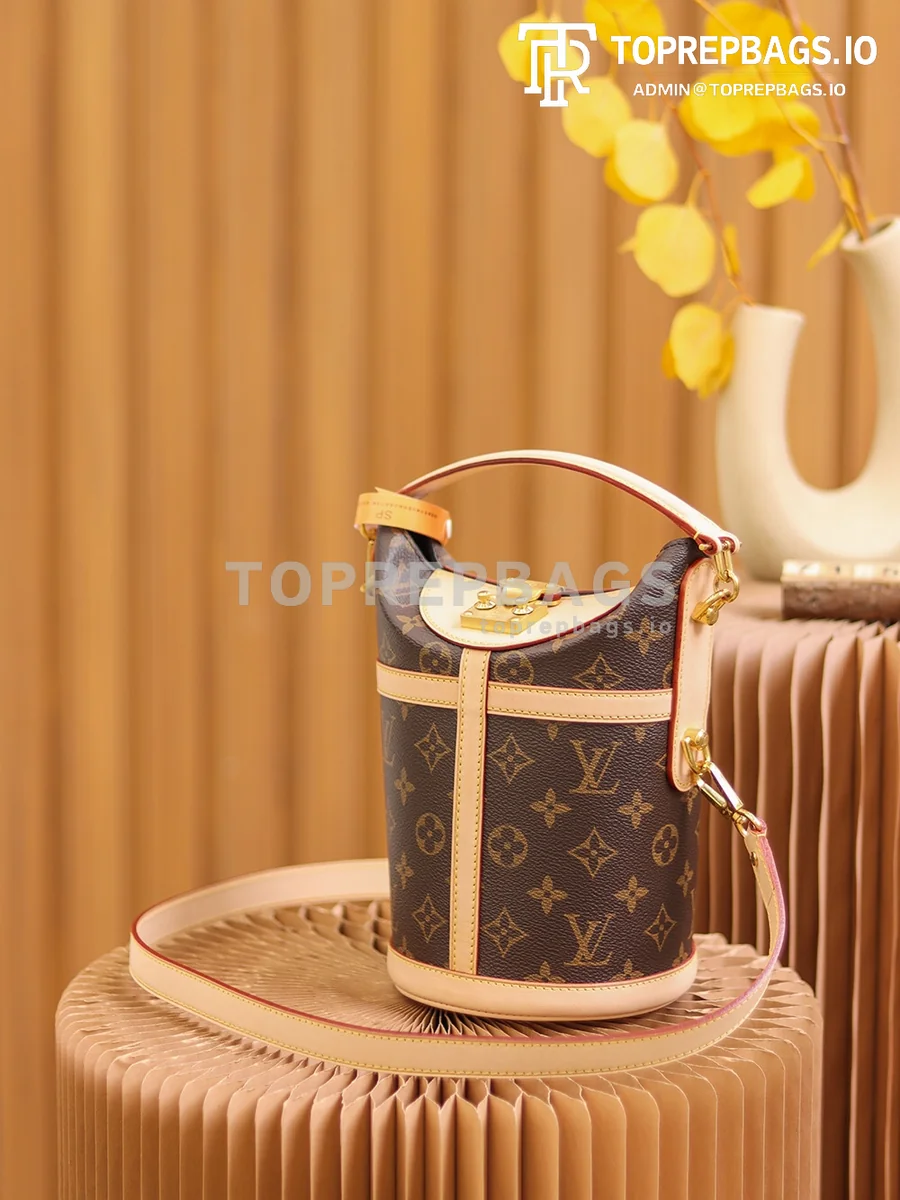 i1619246076_1818_7 Louis Vuitton Duffle in Brown