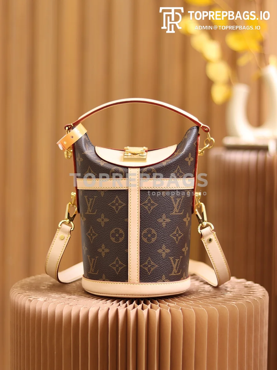i1619246076_9282_0 Louis Vuitton Duffle in Brown